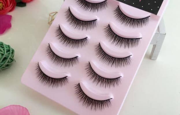 How To Apply Lash Extensions Correctly? Step By Step