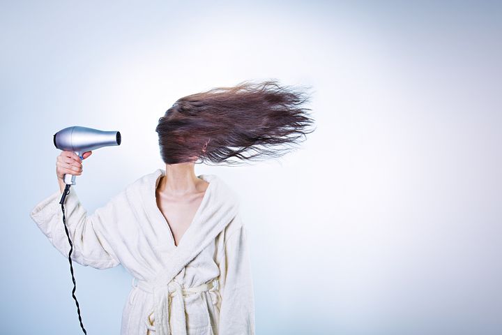 How To Dry Hair Fast In A Hurry Way